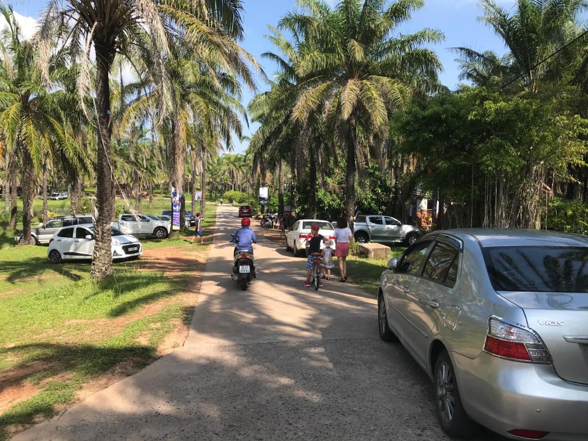 Готель Palm Garden House Quang Tri Екстер'єр фото